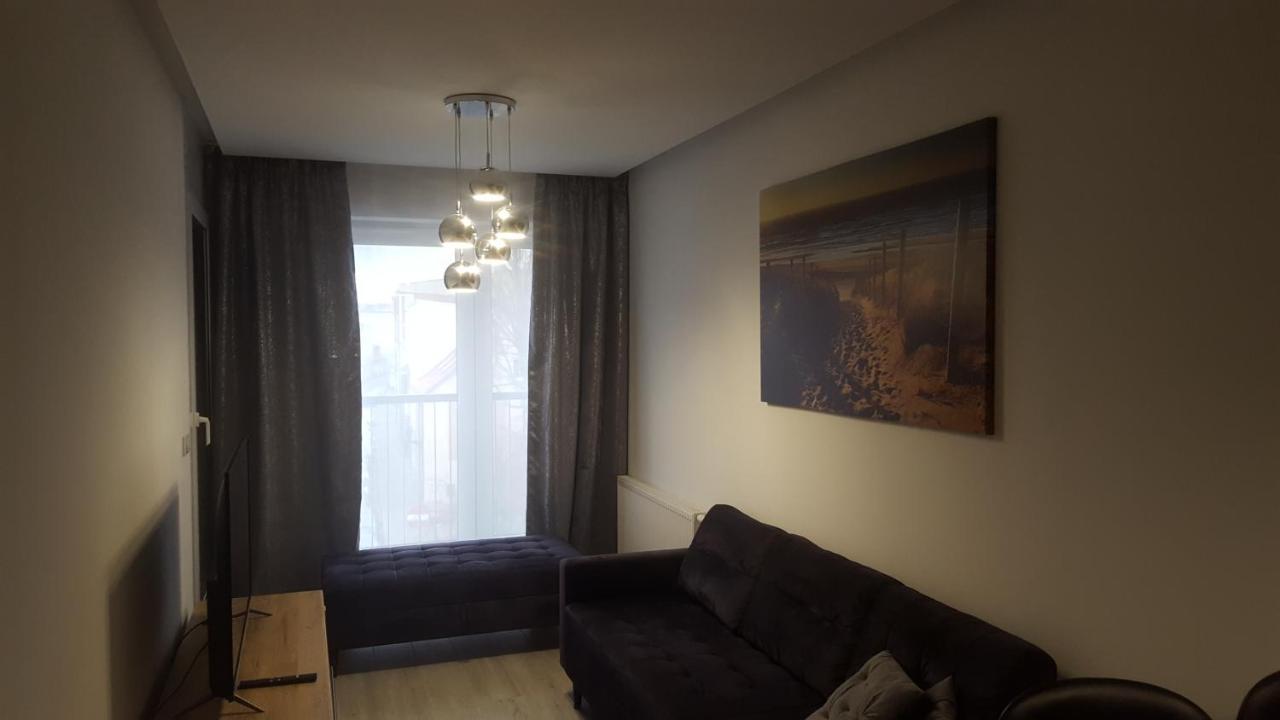 Apartament Skarbowa 2 & Parking Leszno  Exteriör bild